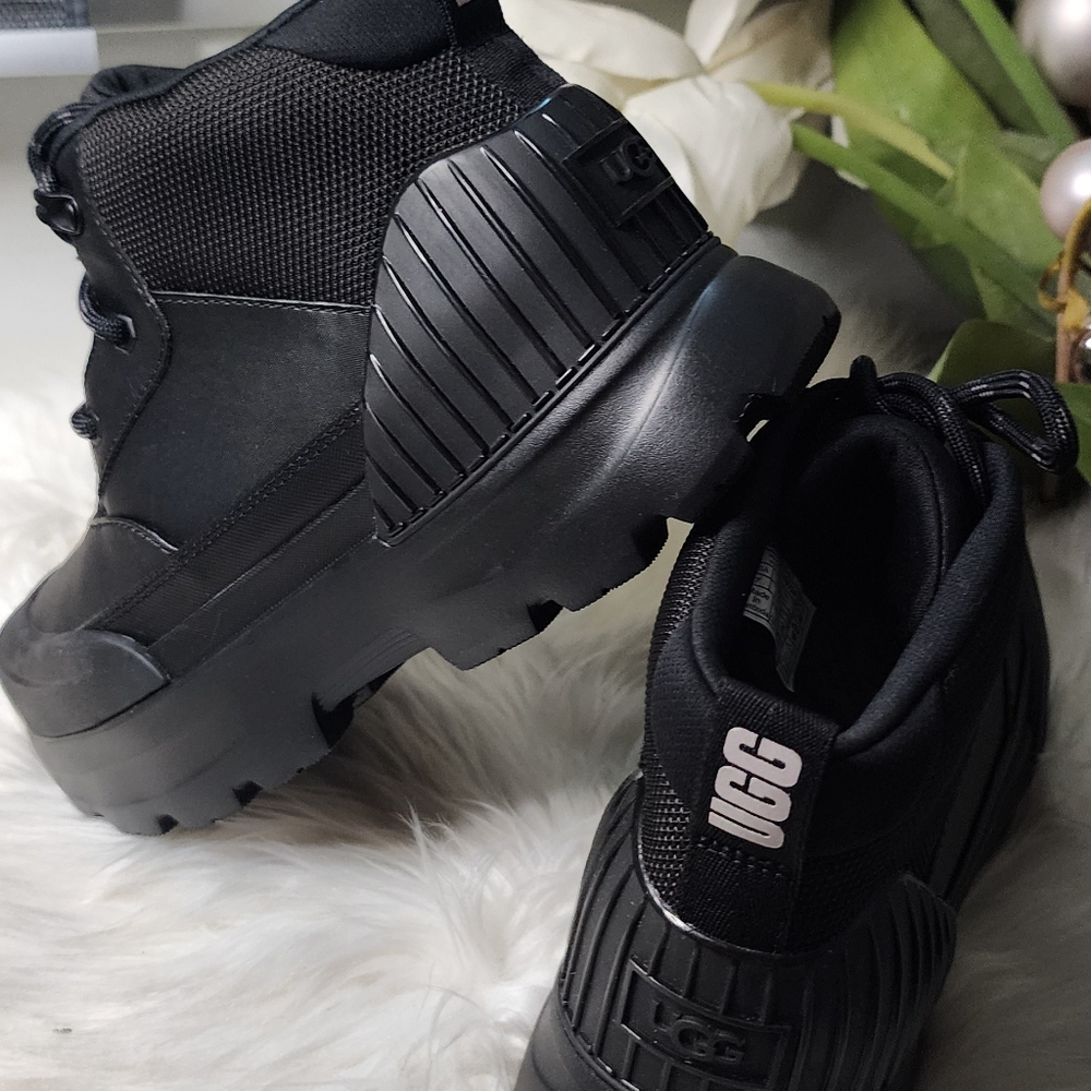 Ugg Neumel X Women boots black Brand New - Picture 6 of 6